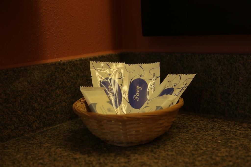 Theroff'S Motel Washington エクステリア 写真