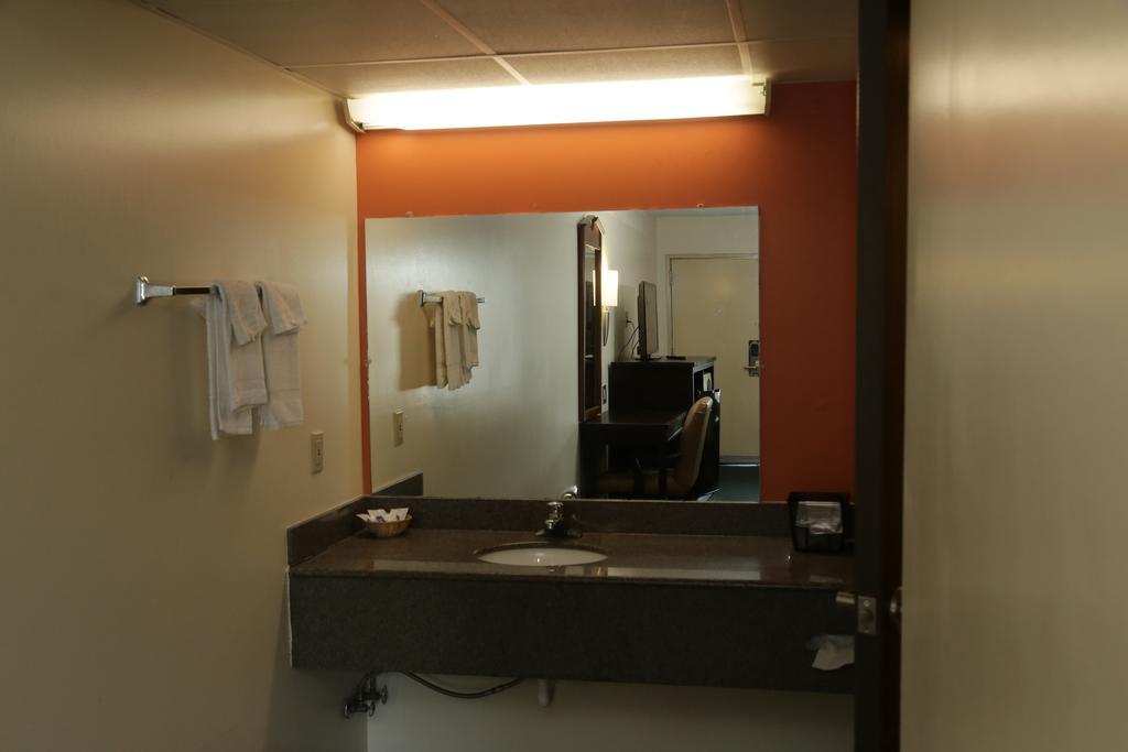 Theroff'S Motel Washington エクステリア 写真