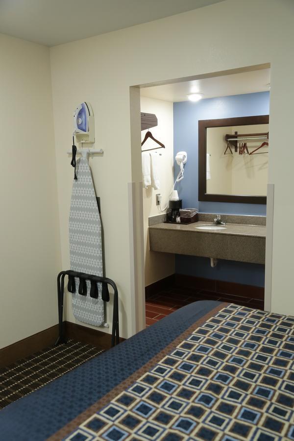 Theroff'S Motel Washington エクステリア 写真